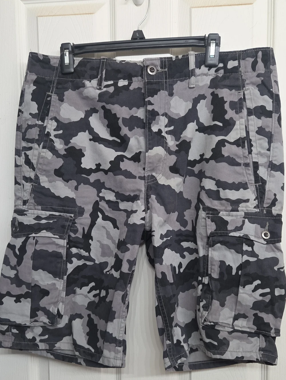 Levi's Men's Cargo Shorts - Gray/black Camo